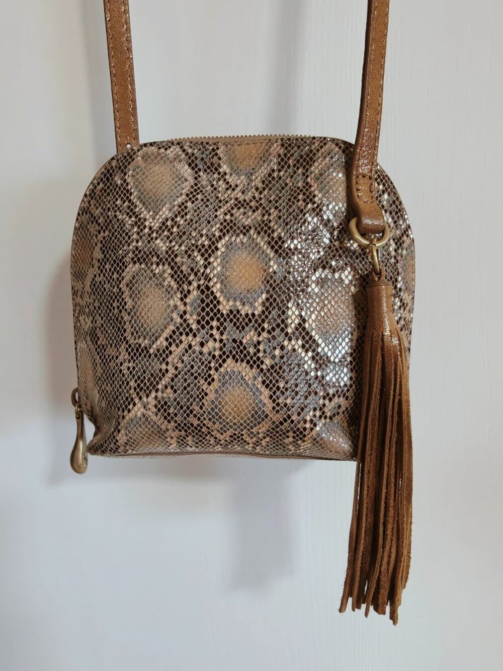 HOBO Nash Metallic Snakeskin Leather Tassel Crossbody Bag Boho Y2K